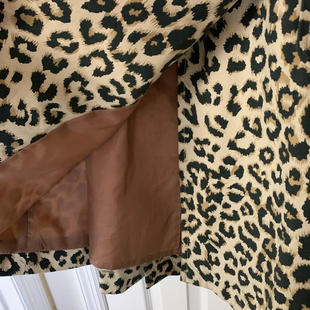 Like new animal print trench coat by Style Portfolio(Nordstrom) size M - Picture 6 of 10